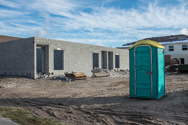 Best Portable restroom trailer rental  in Clarendon, TX